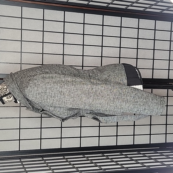 Women's Ann Taylor Loft zip front suit jacket - Picture 2 of 5